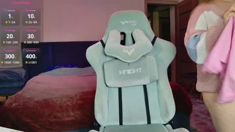 Anna online show from 04-05-26, 12:13