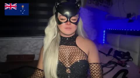 Call me  Miss Antonette  online show from 05-19-26, 12:16