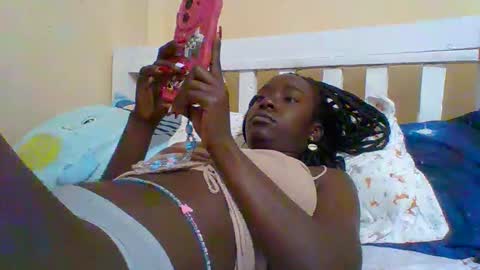 Snapshot of miss_atitude chatting on 09-16-25, 05:08 miss_atitude online show from 09-16-25, 05:08