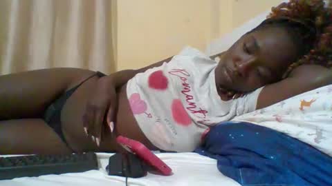 Snapshot of miss_atitude chatting on 10-14-25, 03:40 miss_atitude online show from 10-14-25, 03:40