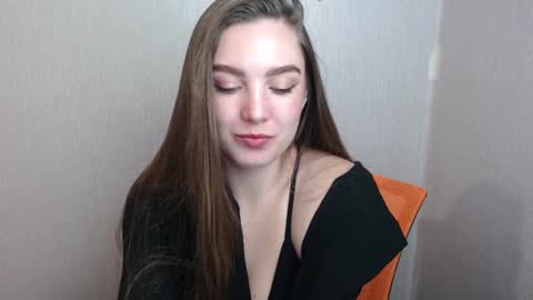 Snapshot of miss_azalea chatting on 03-11-25, 04:07 Georgia online show from 03-11-25, 04:07