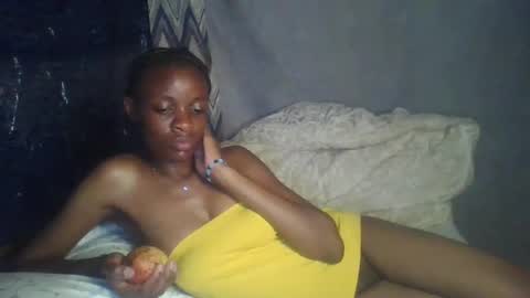 miss_belllo online show from 02-10-25, 12:08