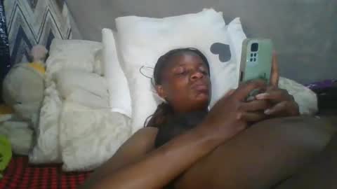 miss_belllo online show from 03-12-25, 09:55