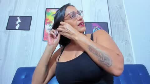 Snapshot of miss_bobbies chatting on 05-23-26, 07:29 Naty online show from 05-23-26, 07:29