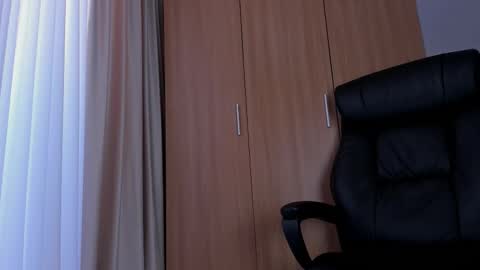 Snapshot of miss_boobtastic chatting on 09-14-25, 12:15 Ivy online show from 09-14-25, 12:15