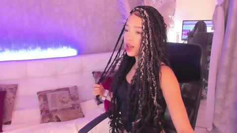 Camila online show from 10-04-25, 12:14