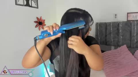 lucy 3 online show from 04-18-26, 07:58