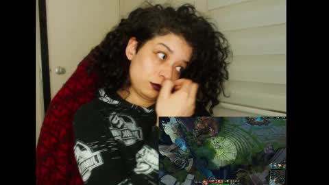 Snapshot of miss_carmila chatting on 09-09-25, 11:26 Miss Carmila online show from 09-09-25, 11:26