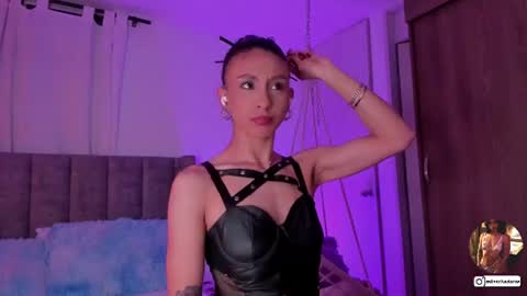 Snapshot of miss_charlotte77 chatting on 07-18-26, 02:16 Charlotte online show from 07-18-26, 02:16