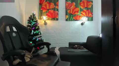 Snapshot of miss_clarepocahose chatting on 12-21-25, 04:58 Clare PocaHose online show from 12-21-25, 04:58