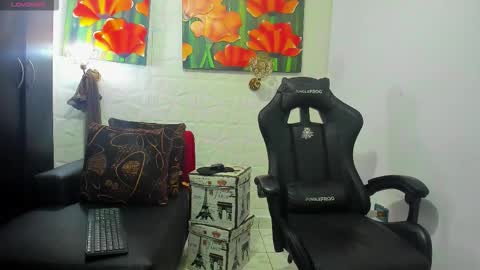 Snapshot of miss_clarepocahose chatting on 02-08-26, 01:20 Clare PocaHose online show from 02-08-26, 01:20