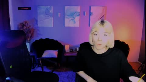 miss_courtney online show from 04-09-26, 08:42