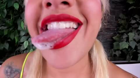 Danika online show from 02-22-25, 11:13