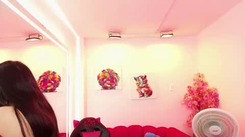 Melanie online show from 12-19-25, 12:34