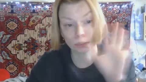 Elis online show from 04-22-26, 11:12