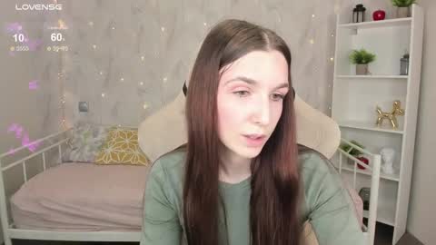 Snapshot of miss_eva__ chatting on 09-11-25, 12:11 Eva online show from 09-11-25, 12:11
