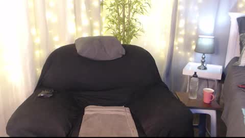 Miss EVA  Email misseva123xxx online show from 03-15-26, 03:56