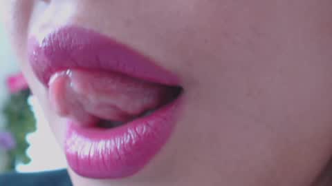 Snapshot of miss_evoleth2 chatting on 12-08-24, 01:14 Miss Evoleth online show from 12-08-24, 01:14