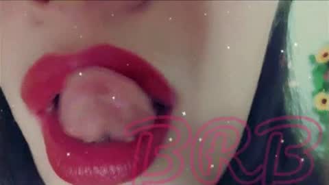 Snapshot of miss_evoleth2 chatting on 12-12-24, 03:54 Miss Evoleth online show from 12-12-24, 03:54