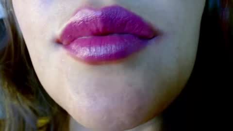 Snapshot of miss_evoleth2 chatting on 12-29-24, 09:17 Miss Evoleth online show from 12-29-24, 09:17