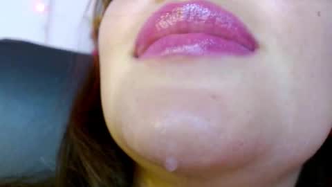 Snapshot of miss_evoleth2 chatting on 01-22-25, 02:37 Miss Evoleth online show from 01-22-25, 02:37