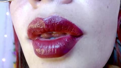 Snapshot of miss_evoleth2 chatting on 02-20-25, 04:50 Miss Evoleth online show from 02-20-25, 04:50