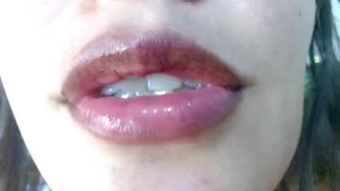 Snapshot of miss_evoleth2 chatting on 03-03-25, 09:00 Miss Evoleth online show from 03-03-25, 09:00