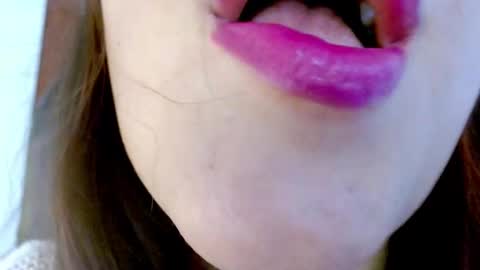 Snapshot of miss_evoleth2 chatting on 09-14-25, 06:07 Miss Evoleth online show from 09-14-25, 06:07