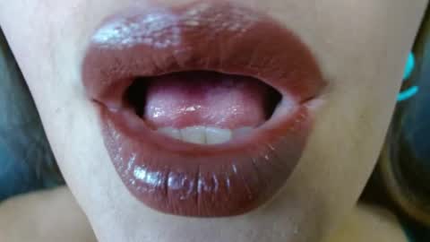 Miss Evoleth online show from 04-21-26, 09:28