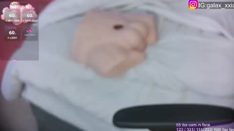 Snapshot of miss_galaxxia chatting on 03-05-25, 07:38  Elisabeth  IG galax xxia       online show from 03-05-25, 07:38