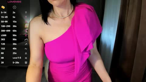 Miss Giulia online show from 03-26-26, 07:36