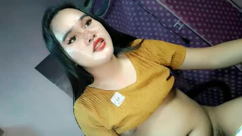 Snapshot of miss_horny139736 chatting on 05-24-26, 11:04 miss_horny139736 online show from 05-24-26, 11:04