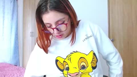 Snapshot of miss_issaa chatting on 03-06-25, 12:41 Isabella online show from 03-06-25, 12:41