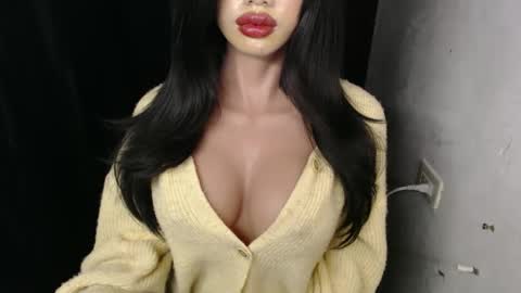 Lyn online show from 02-23-26, 04:15