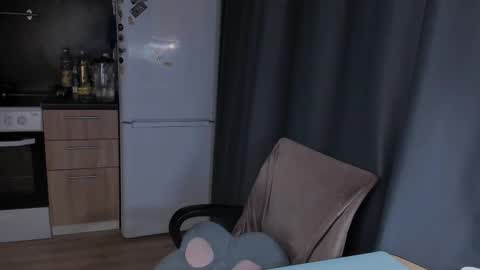 Jess online show from 02-22-25, 02:19