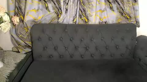 julie online show from 03-08-26, 11:03