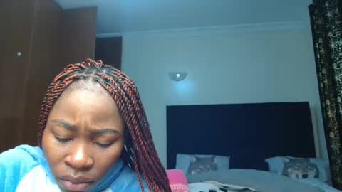 Miss Kiarrafit online show from 01-29-25, 04:19