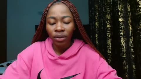 Miss Kiarrafit online show from 02-07-25, 01:04