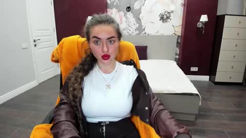 miss_kiten online show from 01-06-26, 07:50