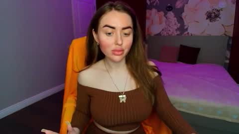 miss_kiten online show from 05-19-26, 01:56