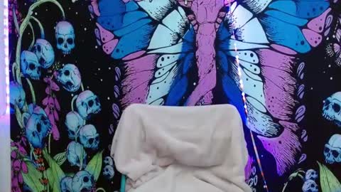 Ahri James online show from 08-07-26, 06:54