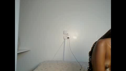 miss_lolah7 online show from 05-30-26, 01:08