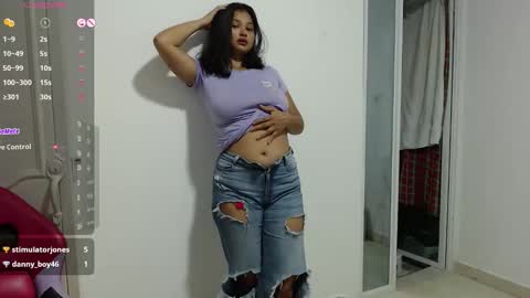 ly independent model online show from 10-14-25, 09:59