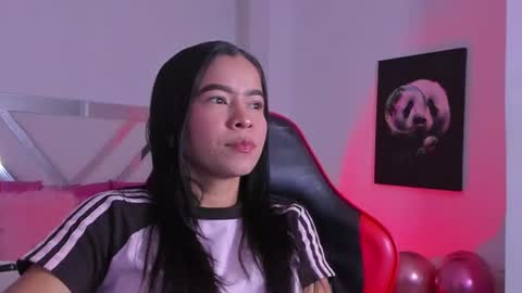 Snapshot of miss_megan__ chatting on 07-17-26, 01:07 online show from 07-17-26, 01:07