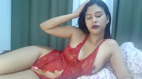 miss_merryjude01 online show from 11-14-25, 11:35