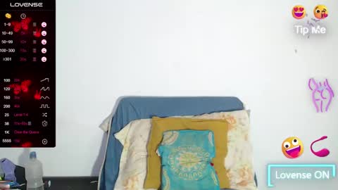 Snapshot of miss_mestiza chatting on 02-20-25, 01:25 Ashley online show from 02-20-25, 01:25