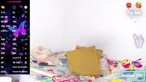 Snapshot of miss_mestiza chatting on 09-10-25, 07:25 Ashley online show from 09-10-25, 07:25