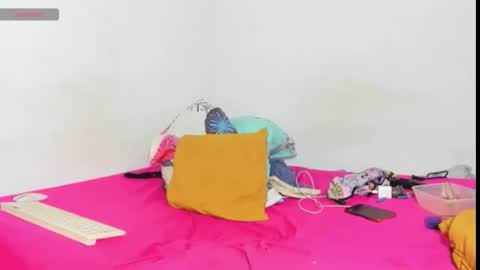 Ashley online show from 05-19-26, 01:56