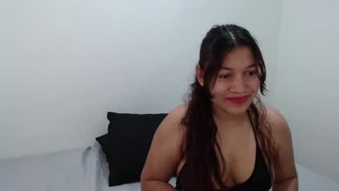 Snapshot of miss_rose1 chatting on 12-18-24, 11:24 ROS online show from 12-18-24, 11:24