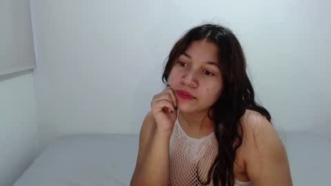 Snapshot of miss_rose1 chatting on 12-26-24, 11:32 ROS online show from 12-26-24, 11:32